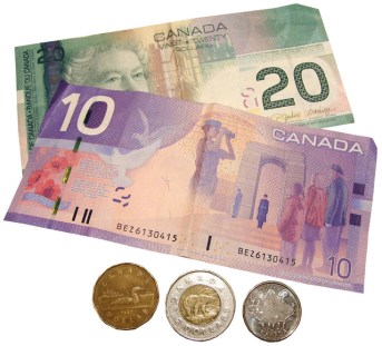 canadian-money-1422473-639x579